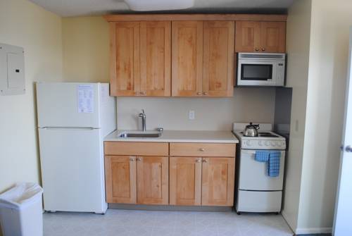 Imagen de la habitación del Hotel Hartman's Briney Breezes Beach Resort. Foto 13