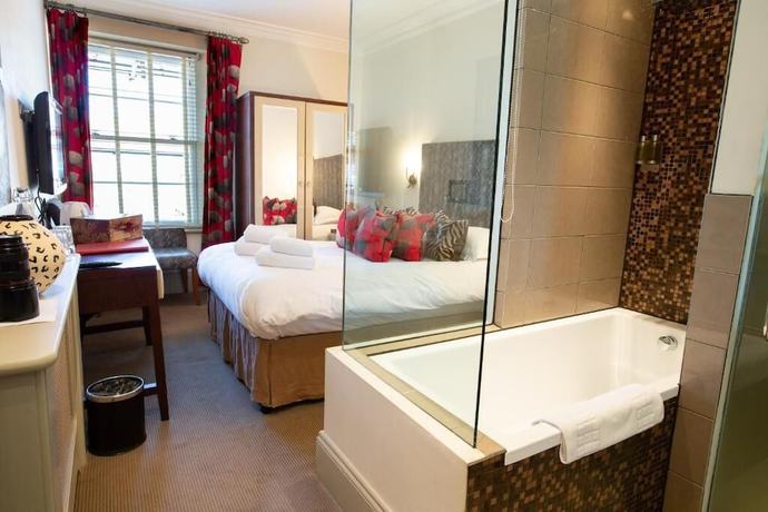 Imagen de la habitación del Hotel Hartnoll. Foto 15