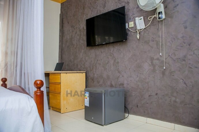 Imagen de la habitación del Hotel Harts Motel. Foto 10