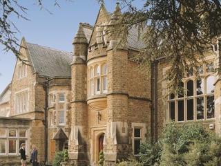 Imagen general del Hotel Hartsfield Manor. Foto 3