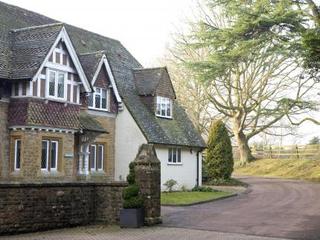 Imagen general del Hotel Hartsfield Manor. Foto 4