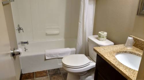 Imagen de la habitación del Hotel Harvest Drive Family Inn. Foto 4