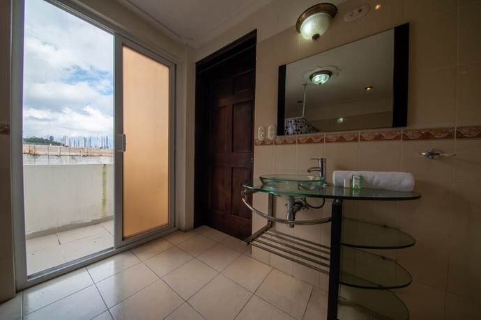 Imagen de la habitación del Hotel Harvest, Zona 4. Foto 4
