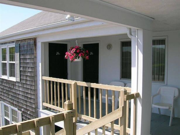 Imagen de los interiores del Hotel Harwichport Resort. Foto 5