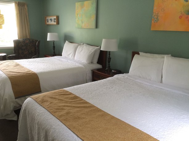 Imagen de la habitación del Hotel Harwood Hill Motel. Foto 6
