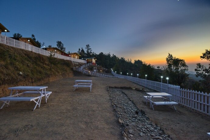 Imagen general del Hotel Haryal 360 Frozen Woods Resorts. Foto 13