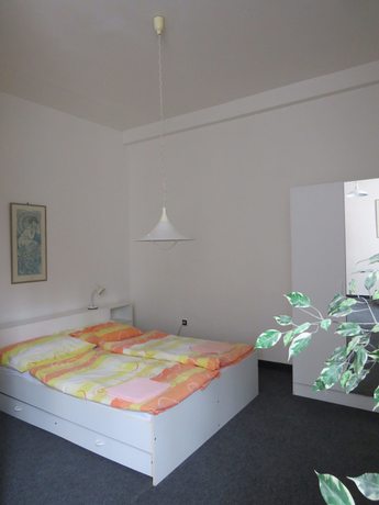 Imagen de la habitación del Hotel Hasa, Praga. Foto 3