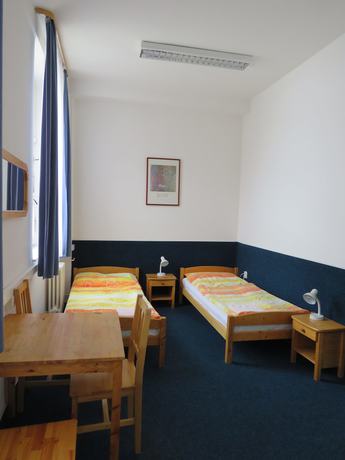 Imagen de la habitación del Hotel Hasa, Praga. Foto 19
