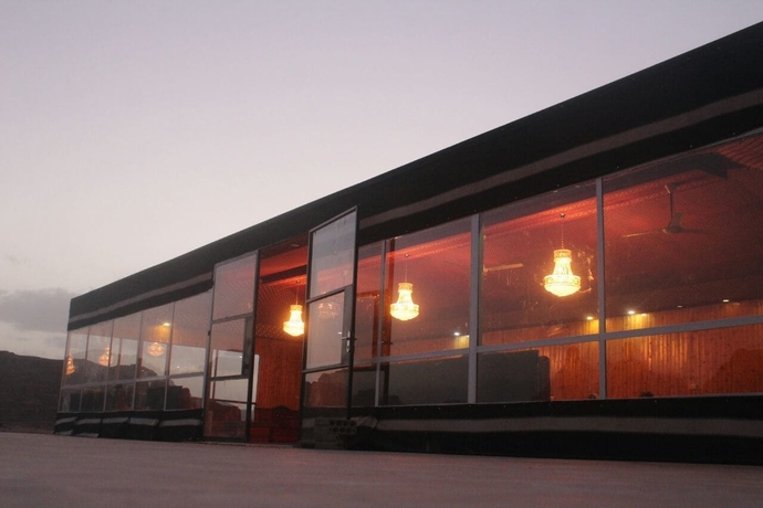 Imagen de los exteriores del Hotel Hasan Zawaideh Camp. Foto 17