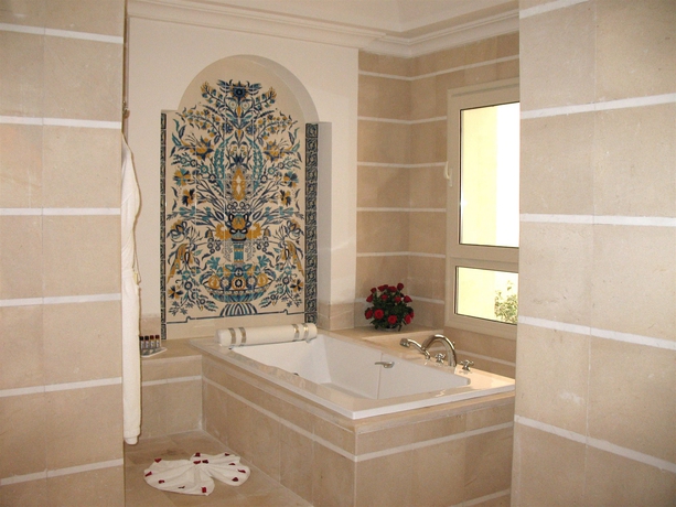 Imagen de la habitación del Hotel Hasdrubal Prestige Thalassa and Spa Djerba. Foto 6