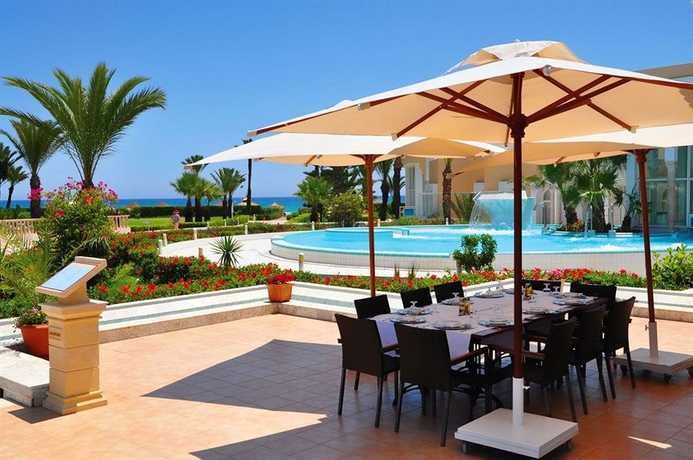 Imagen del bar/restaurante del Hotel Hasdrubal Thalassa and Spa Hammamet. Foto 2