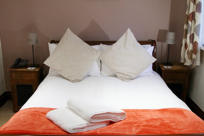 Imagen de la habitación del Hotel Haselbury Mill and Restaurant. Foto 8
