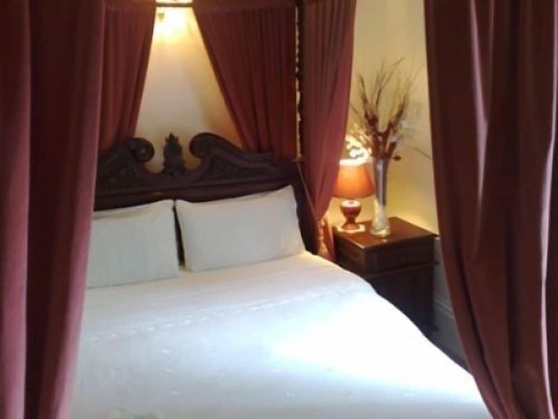 Imagen de la habitación del Hotel Haselbury Mill and Restaurant. Foto 13