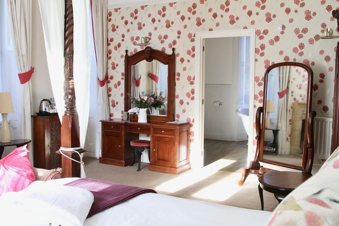 Imagen de la habitación del Hotel Haselbury Mill and Restaurant. Foto 16