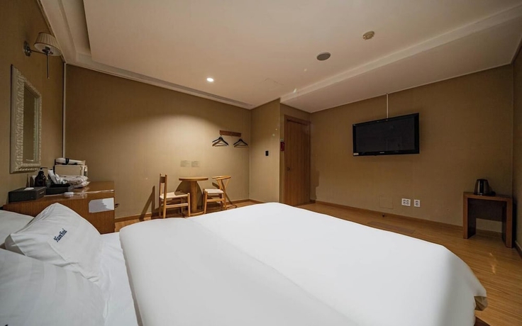 Imagen de la habitación del Hotel Hasen Nabeeya. Foto 2
