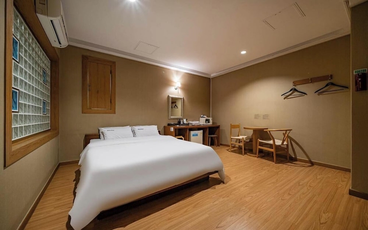 Imagen de la habitación del Hotel Hasen Nabeeya. Foto 12