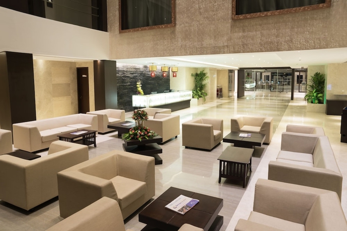 Imagen de los interiores del Hotel Hash Six Hotels. Foto 18