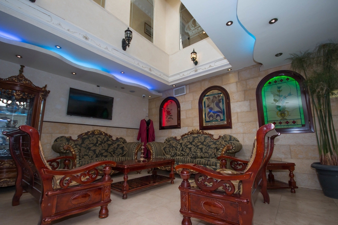 Imagen de los interiores del Hotel Hashimi. Foto 15