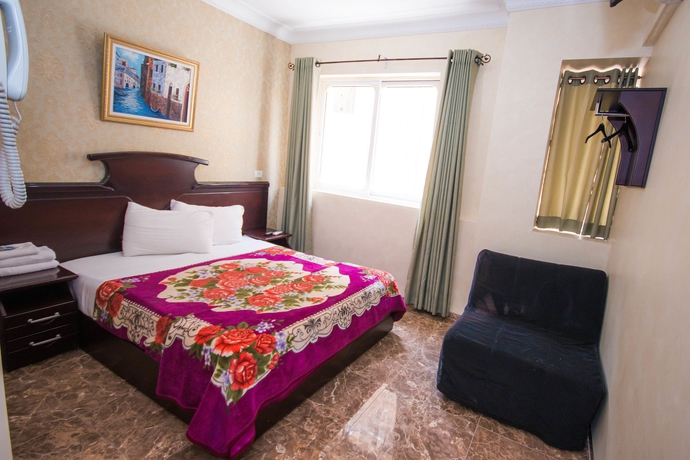 Imagen de la habitación del Hotel Hashimi. Foto 10