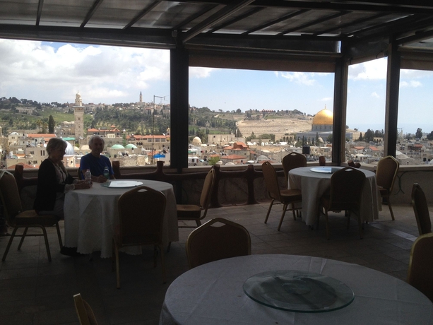 Imagen del bar/restaurante del Hotel Hashimi. Foto 5