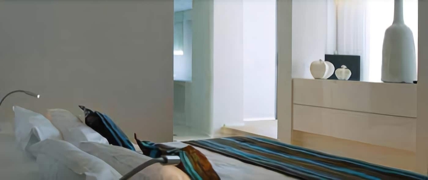 Imagen de la habitación del Hotel Hashotel. Foto 13