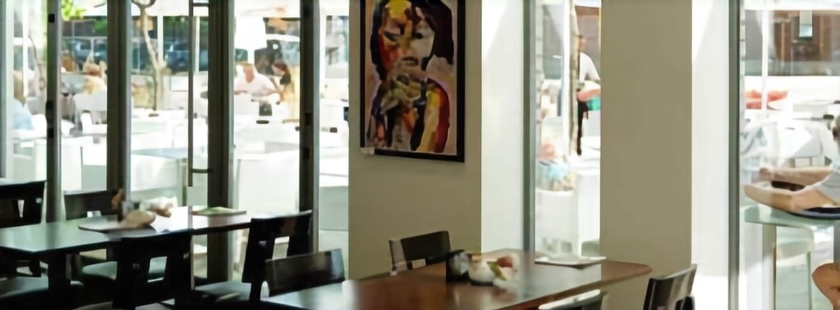 Imagen del bar/restaurante del Hotel Hashotel. Foto 3