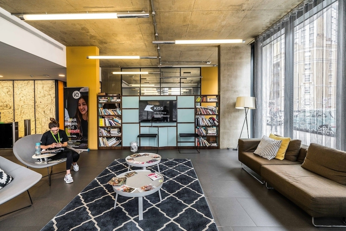 Imagen de los interiores del Hotel Hashtag Aldgate Campus Accommodation. Foto 11