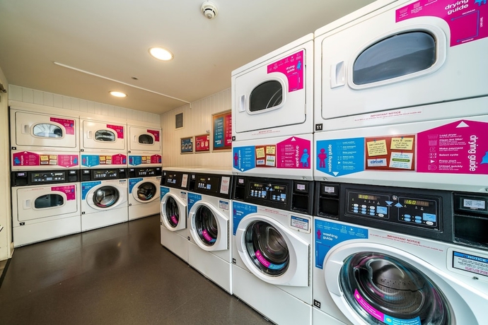 Imagen de los interiores del Hotel Hashtag Aldgate Campus Accommodation. Foto 14