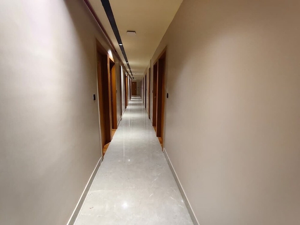 Imagen de los interiores del Hotel Hashtag Inn. Foto 15