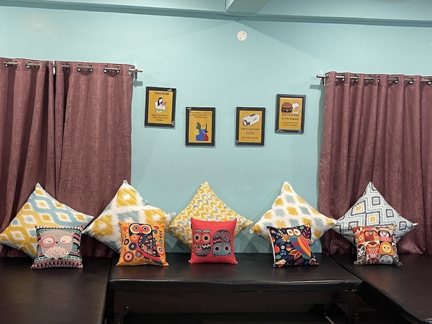 Imagen de la habitación del Hotel Hashtag Traveler\'s Ayodhya. Foto 5