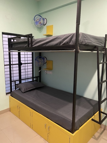 Imagen de la habitación del Hotel Hashtag Traveler\'s Ayodhya. Foto 6