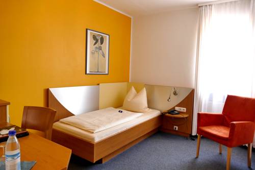 Imagen de la habitación del Hotel Hasi's. Foto 8