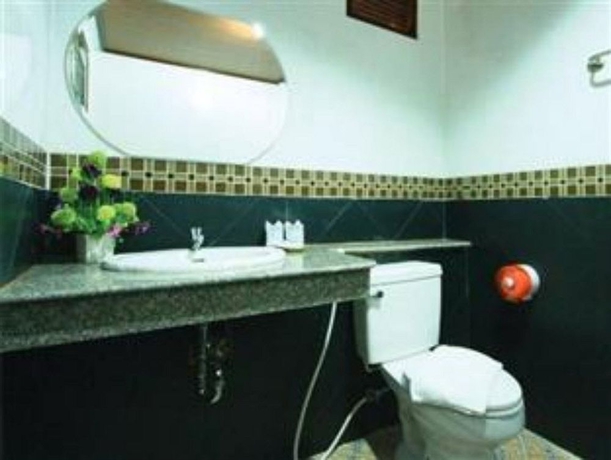 Imagen de la habitación del Hotel Hasna Palace. Foto 6