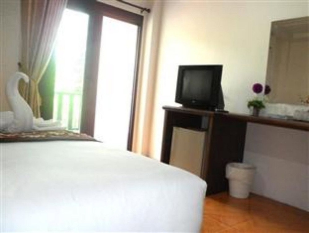 Imagen de la habitación del Hotel Hasna Palace. Foto 13