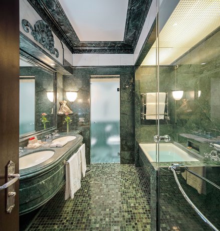 Imagen de la habitación del Hotel Hassler Roma. Foto 14