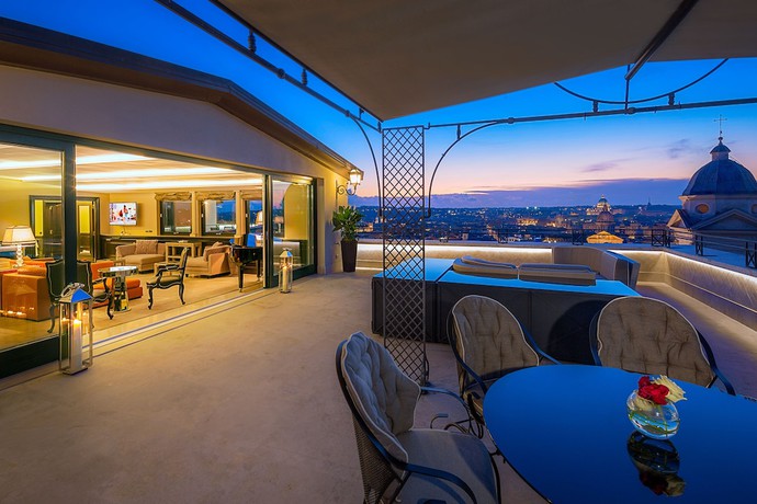 Imagen de la habitación del Hotel Hassler Roma. Foto 16