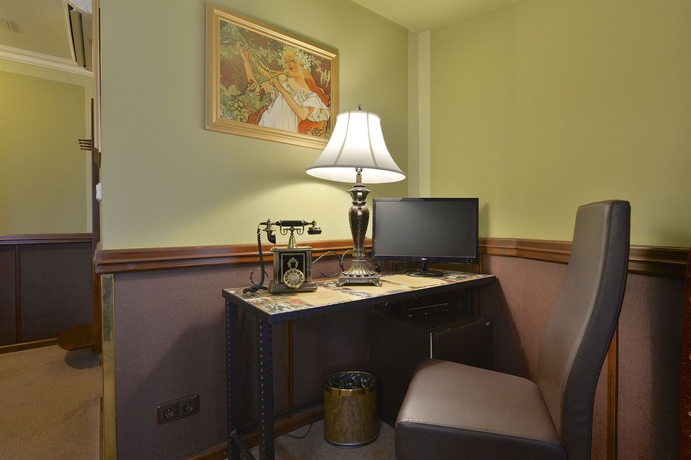 Imagen de la habitación del Hotel Hastal Prague Old Town. Foto 7