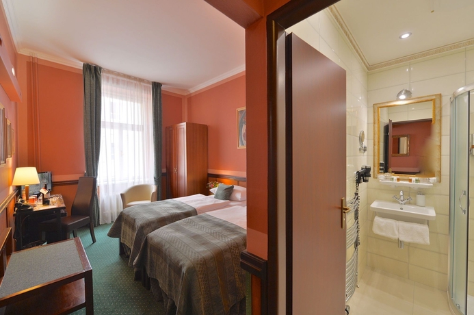 Imagen de los interiores del Hotel Hastal Prague Old Town. Foto 13