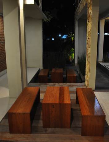 Imagen de los interiores del Hotel Hastina Lombok. Foto 19