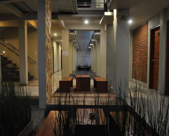 Imagen de los interiores del Hotel Hastina Lombok. Foto 20
