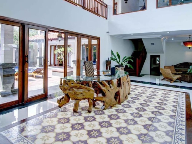 Imagen de los interiores del Hotel Hastinapura Residence. Foto 16