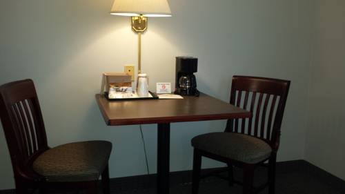 Imagen de la habitación del Hotel Hastings Country Inn. Foto 2