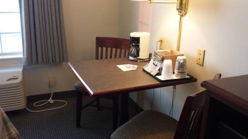 Imagen de la habitación del Hotel Hastings Country Inn. Foto 6
