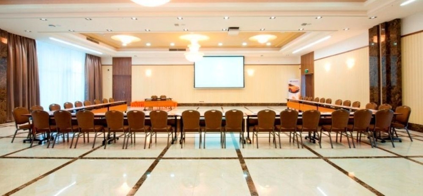 Imagen de los interiores del Hotel Haston City. Foto 14