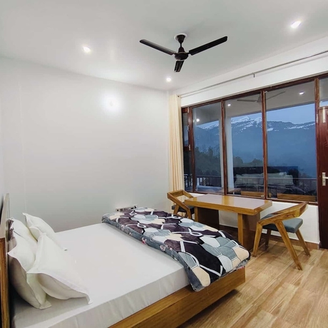 Imagen de la habitación del Hotel Hasuli. Foto 8