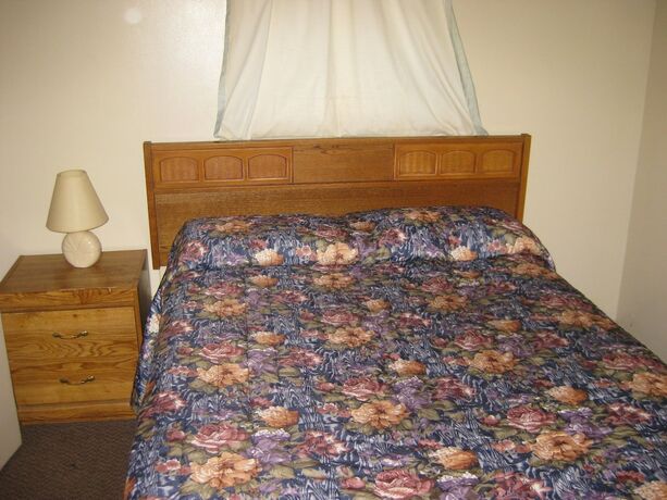 Imagen de la habitación del Hotel Hat Motel. Foto 12