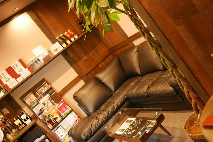 Imagen de los interiores del Hotel Hatago Sakura, Yutsubo. Foto 25