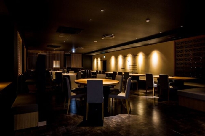 Imagen del bar/restaurante del Hotel Hatagoya Jyozankei Shoten - Hostel. Foto 4