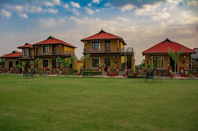 Imagen general del Hotel Hathi Mauja. Foto 11