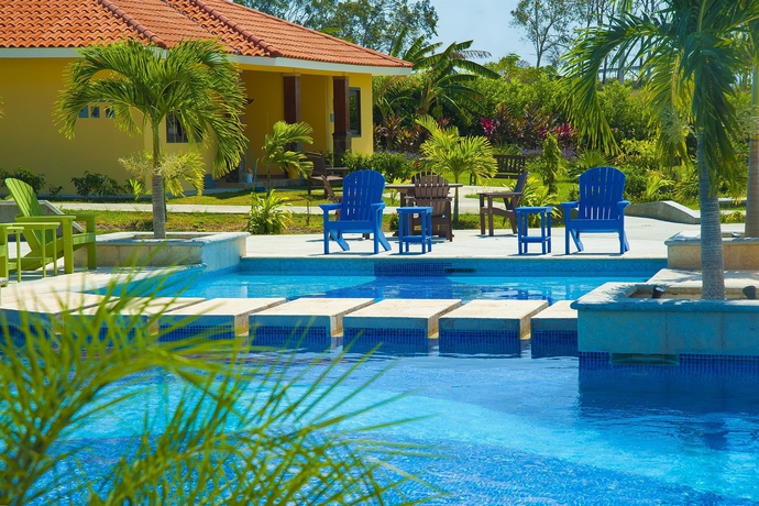 Imagen de la piscina del Hotel Hato Viejo Boutique. Foto 16